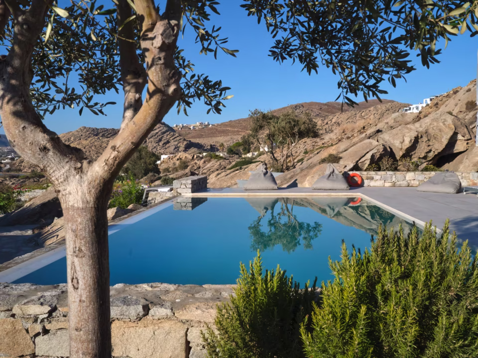 Stavros Niflis - XVI - Paros photoshoot