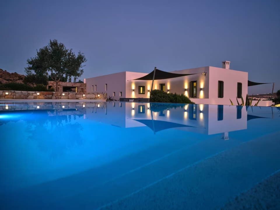 Stavros Niflis - XVI - Paros photoshoot